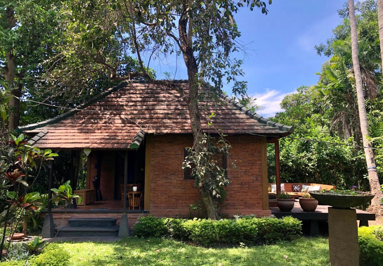 Hidden Heaven Rumah Barong Jasri المظهر الخارجي الصورة